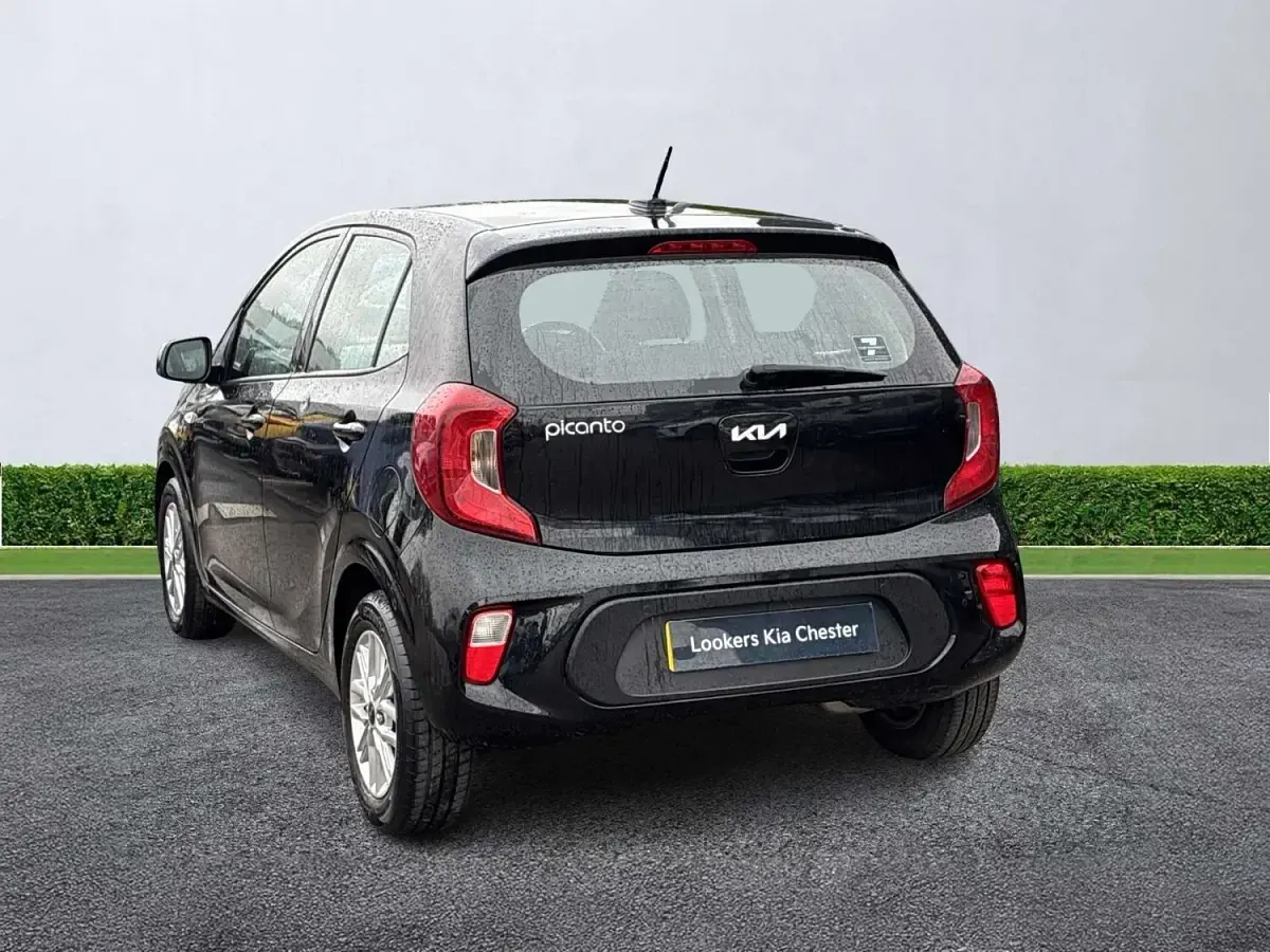 Used Kia Picanto 67 HP (49 kW) 2022 Black Hatchback