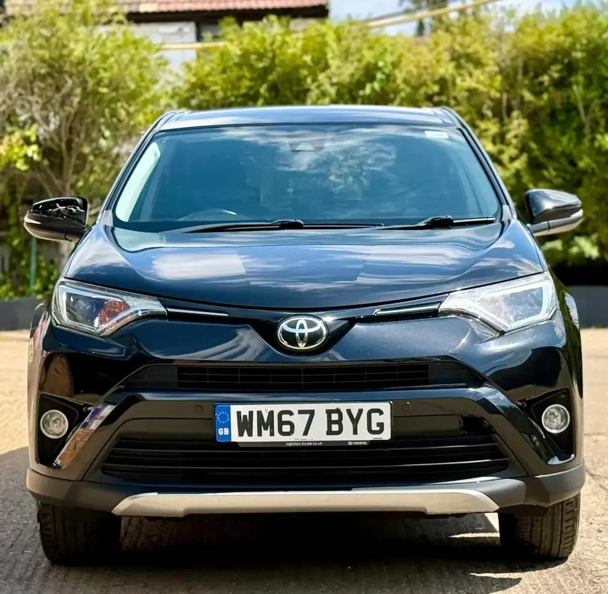 Used Toyota RAV4 Business Edition 143 HP (105 kW) 2017 Black SUV