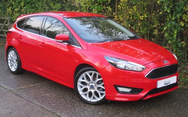 Used Ford Focus Zetec 125 HP (91 kW) 2016 Hatchback