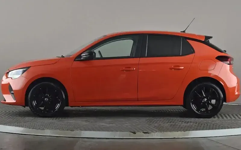 Begagnad Vauxhall Corsa 75 HK (55 kW) 2021 Orange Halvkombi