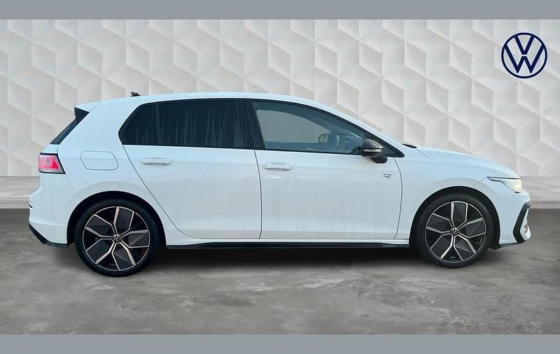 Used VW Golf VIII Black Edition 147 HP (108 kW) 2025 White Hatchback
