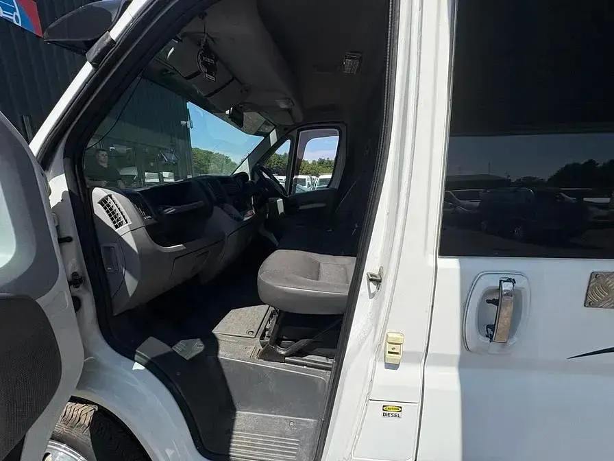 Used Citroën Relay 120 HP (88 kW) 2008 White Van