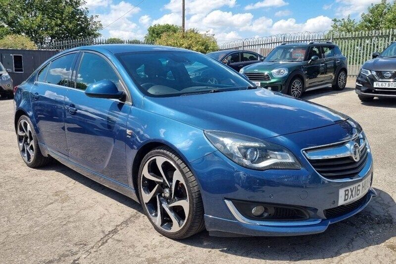 Blue Used 2016 Vauxhall Insignia SRi Hatchback | £6,995 (Expensive) - Image 1/1