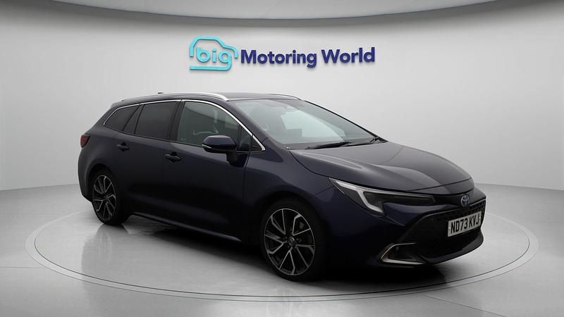 Used 2023 Toyota Corolla Estate | £21,700 (Fair price) - Image 1/4