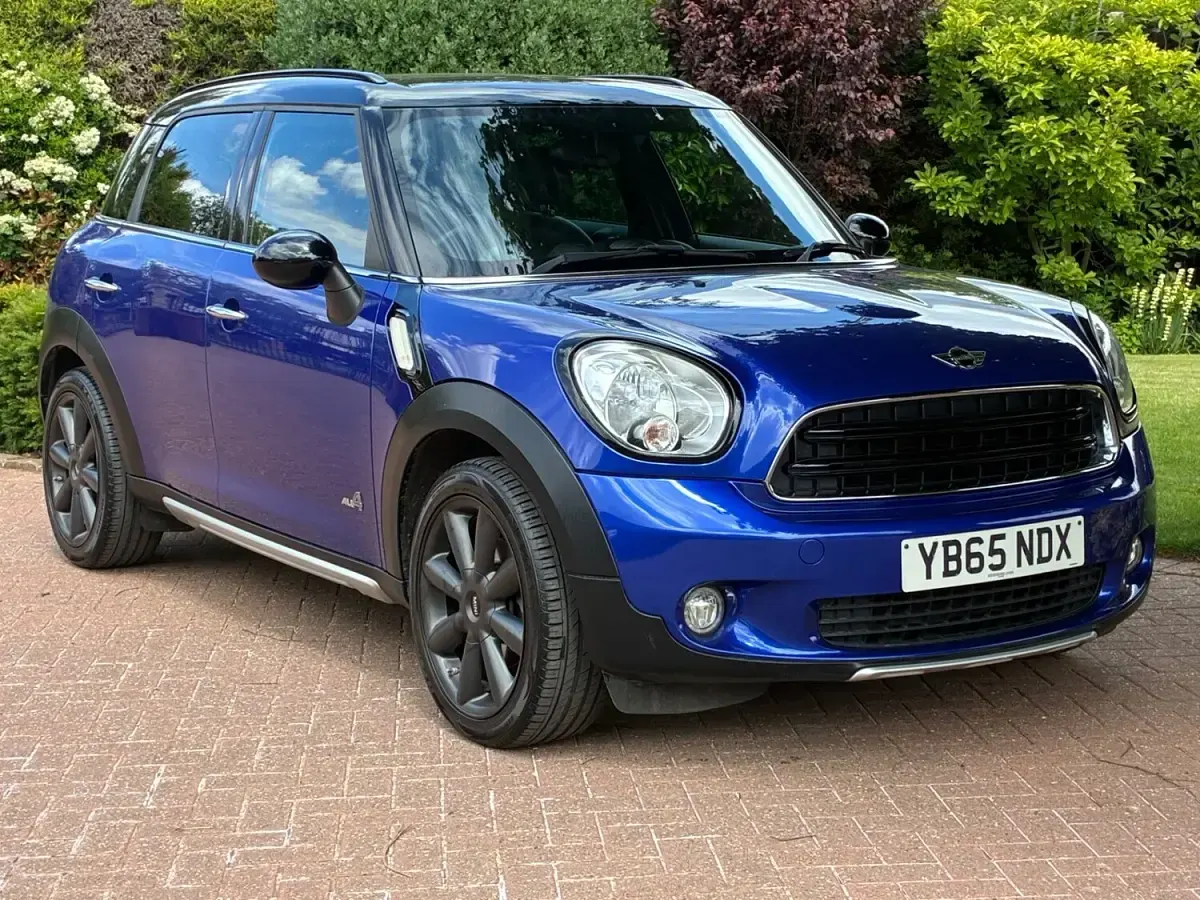 Used Mini Cooper 122 HP (89 kW) 2015 Blue Hatchback