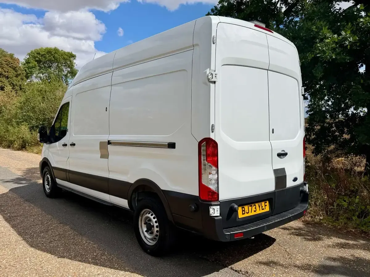 Used Ford Transit S 130 HP (95 kW) 2023 White Van