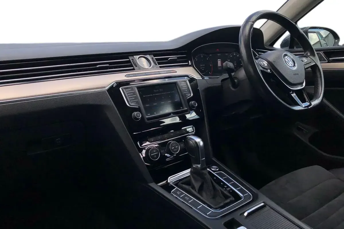 Used VW Passat GT 120 HP (88 kW) 2017 Black Estate
