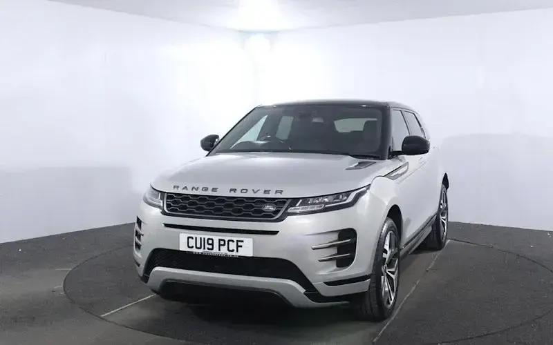 Used Land Rover Range Rover evoque R-Dynamic 152 HP (111 kW) 2019 Silver SUV