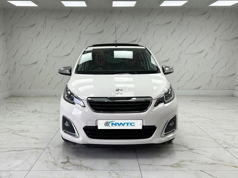 Used Peugeot 108 Collection 72 HP (52 kW) 2020 White Hatchback