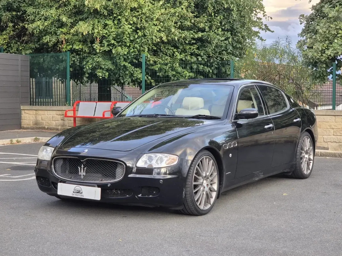 Used Maserati Quattroporte 2007 Black Sedan