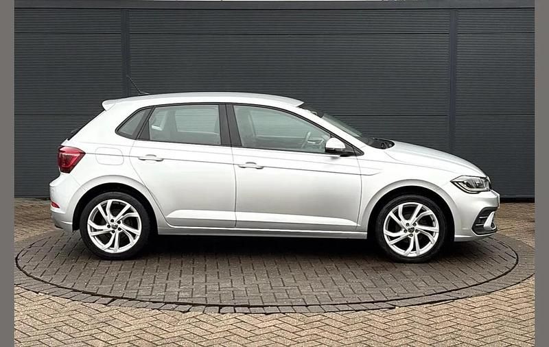 Used VW Polo Style 94 HP (69 kW) 2022 Silver Hatchback