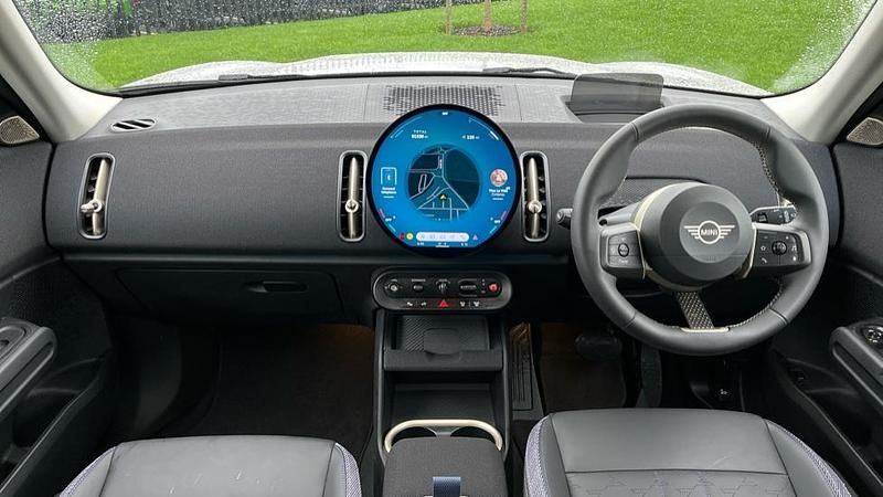 Used Mini Countryman 168 HP (123 kW) 2024 Silver SUV