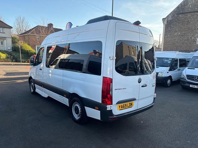 Used Mercedes Sprinter 138 HP (101 kW) 2019 White Van