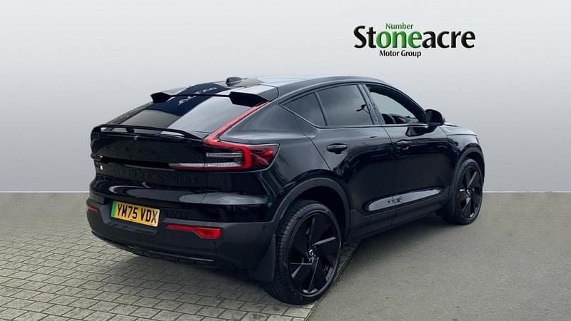 New Volvo EC40 Plus 325 kW (442 HP) 2026 Black SUV