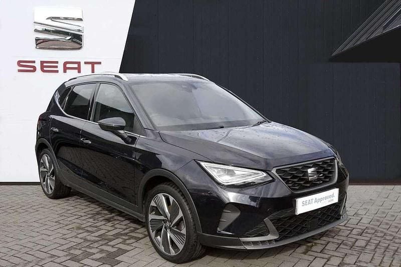 Blue Used 2022 Seat Arona FR Sport SUV | £13,880 (Fair price) - Image 1/4