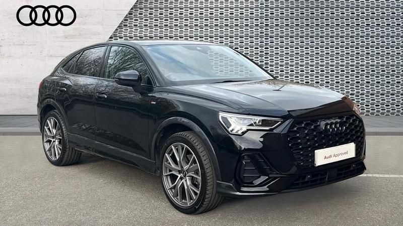 New Audi Q3 Black Edition 150 HP (110 kW) 2025 Black SUV