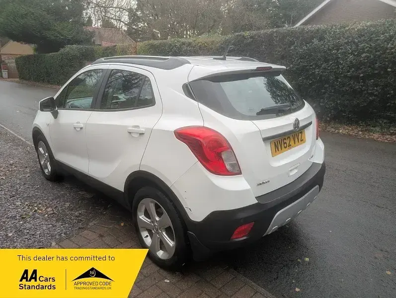 Używany Vauxhall Mokka S 130 KM (95 kW) 2013 Biały SUV