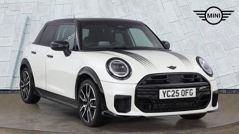White Used 2025 Mini Cooper Hatch Hatchback | £29,799 - Image 1/4