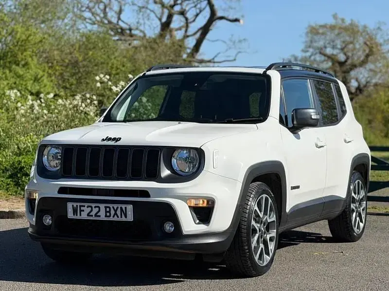 Usado Jeep Renegade 2022 Blanco SUV