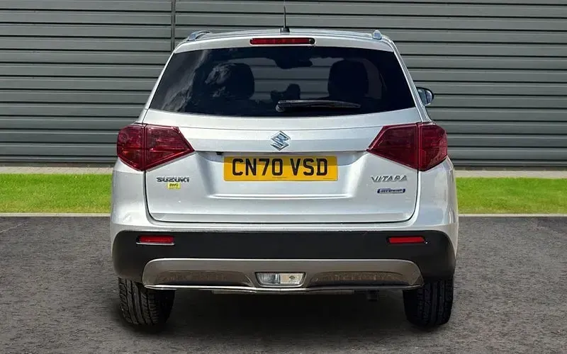 Käytetty Suzuki Vitara SZ-T 129 HP (94 kW) 2024 Katumaasturi