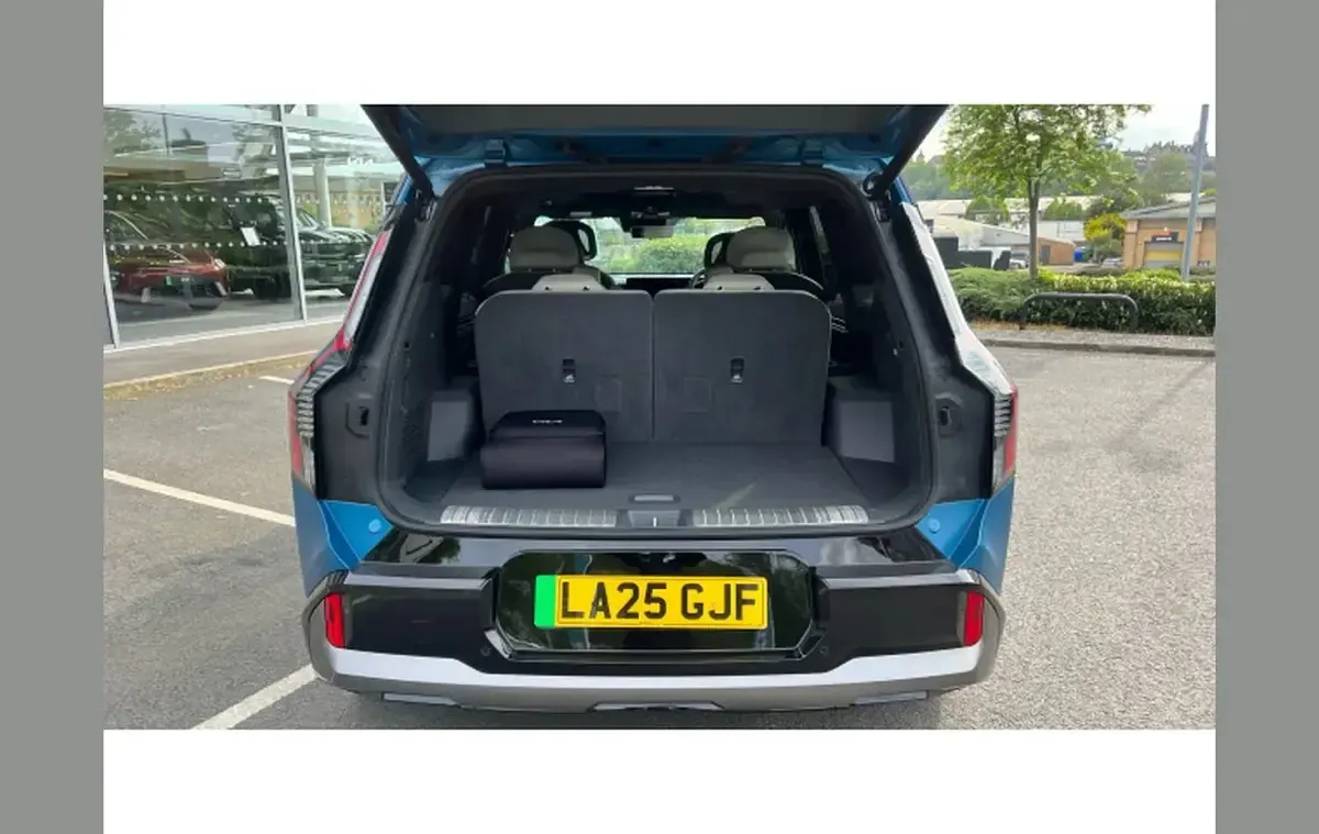Used Kia EV9 GT-Line S 281 kW (383 HP) 2025 Blue SUV