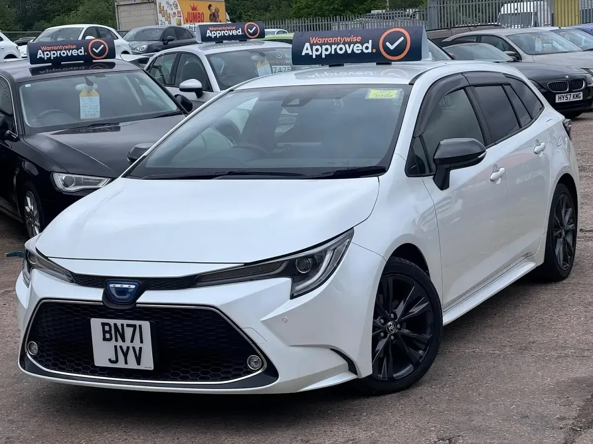 Used Toyota Corolla 2026 White Estate