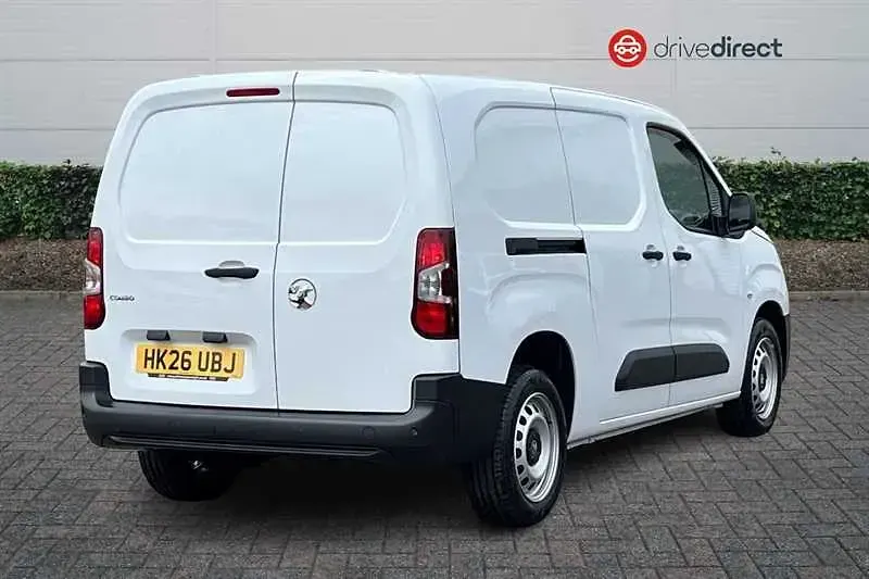 New Vauxhall Combo S 100 HP (73 kW) 2026 White MPV