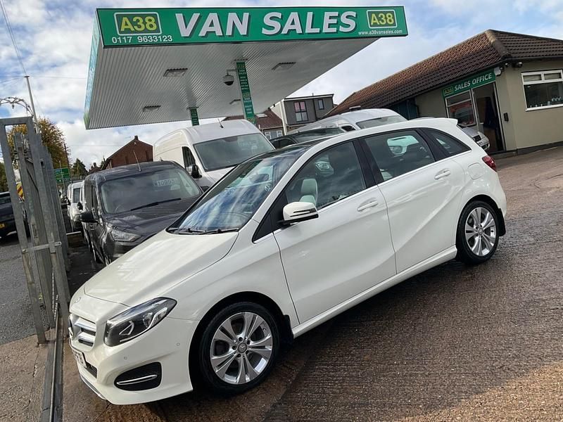 Used Mercedes B200 Premium Plus 2016 White MPV