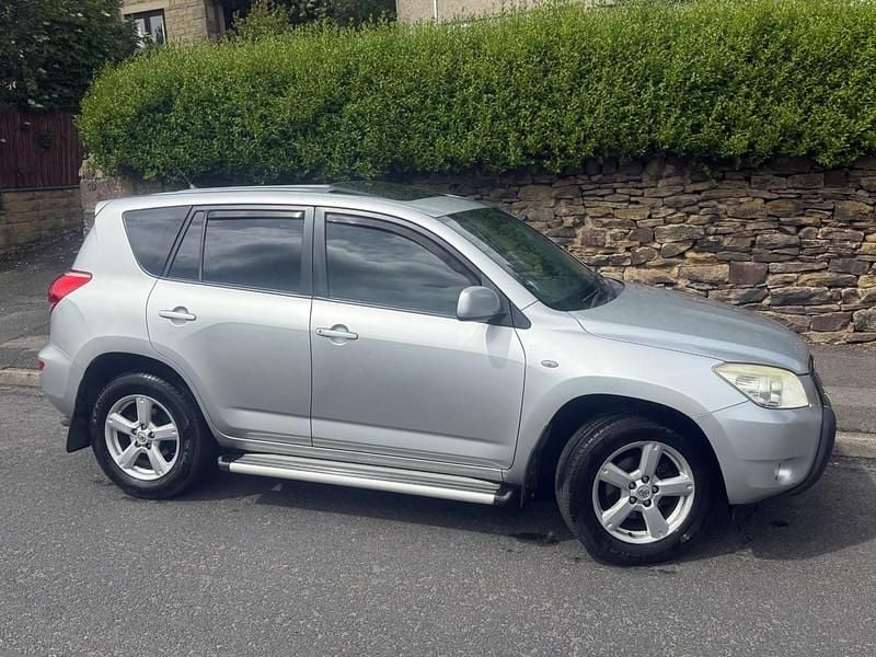 Silver Used 2007 Toyota RAV4 SUV | £1,795 (Super price) - Image 1/4