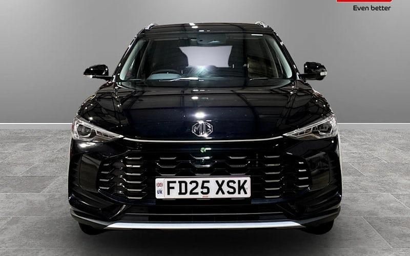 Used MG ZS Trophy 196 HP (144 kW) 2025 SUV