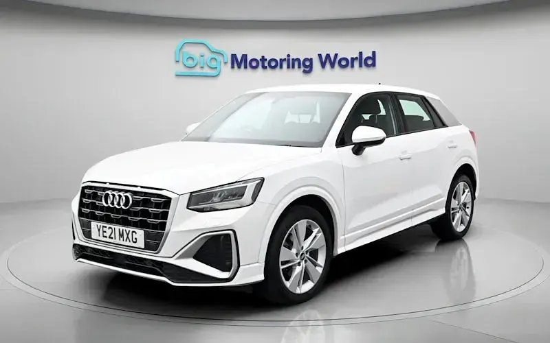Begagnad Audi Q2 S-Line 110 HK (80 kW) 2024 SUV