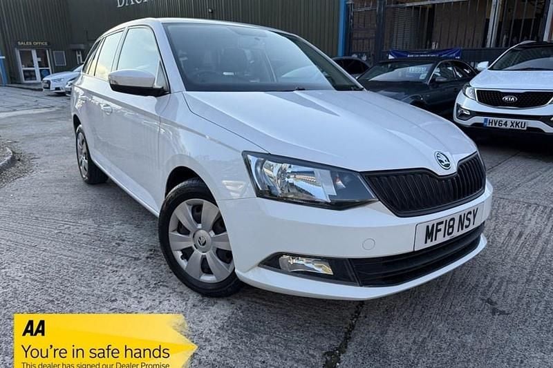 White Used 2018 Skoda Fabia Estate | £7,295 (Good price) - Image 1/1
