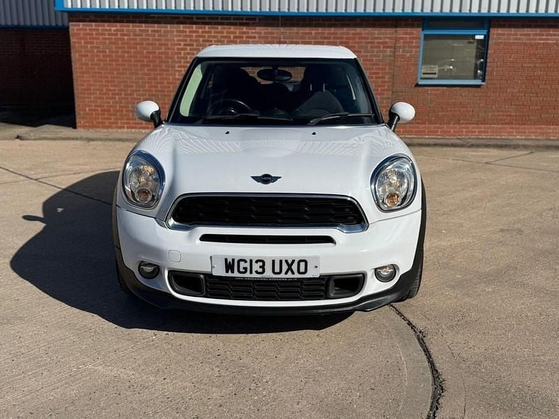 Used Mini Cooper S Coupé 2013 White Coupe
