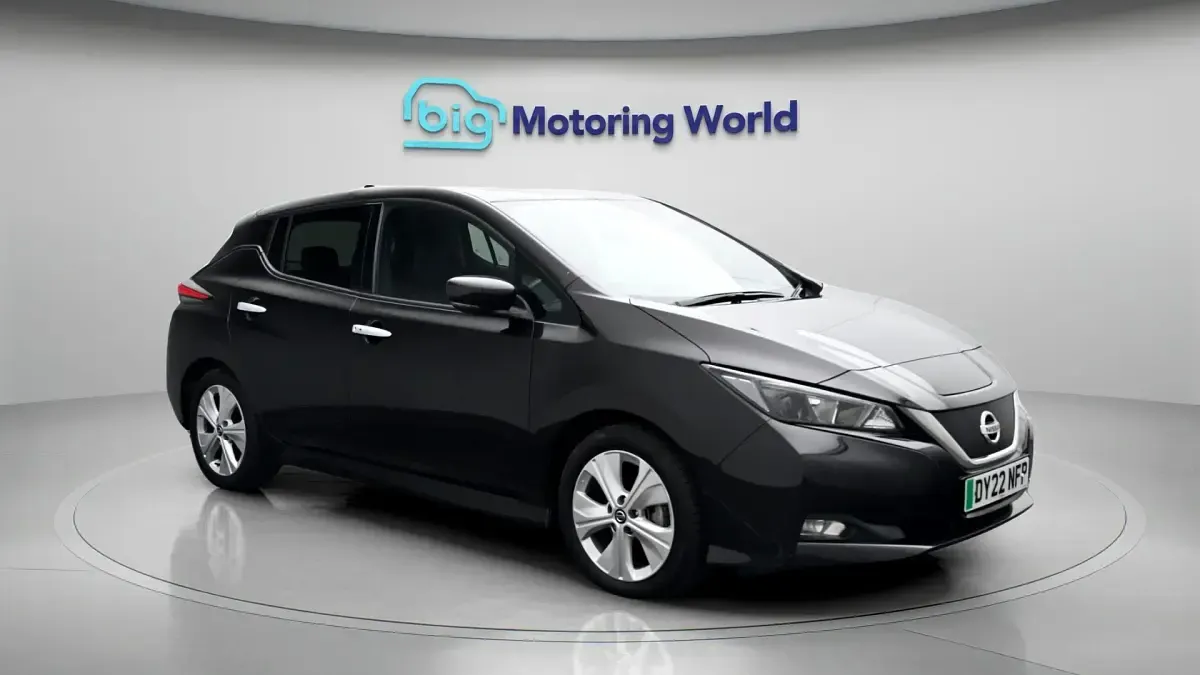 Used Nissan Leaf N-Connecta 110 kW (150 HP) 2021 Hatchback