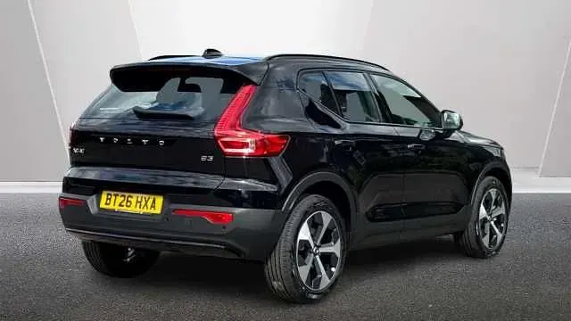 New Volvo XC40 Plus 161 HP (118 kW) 2027 SUV