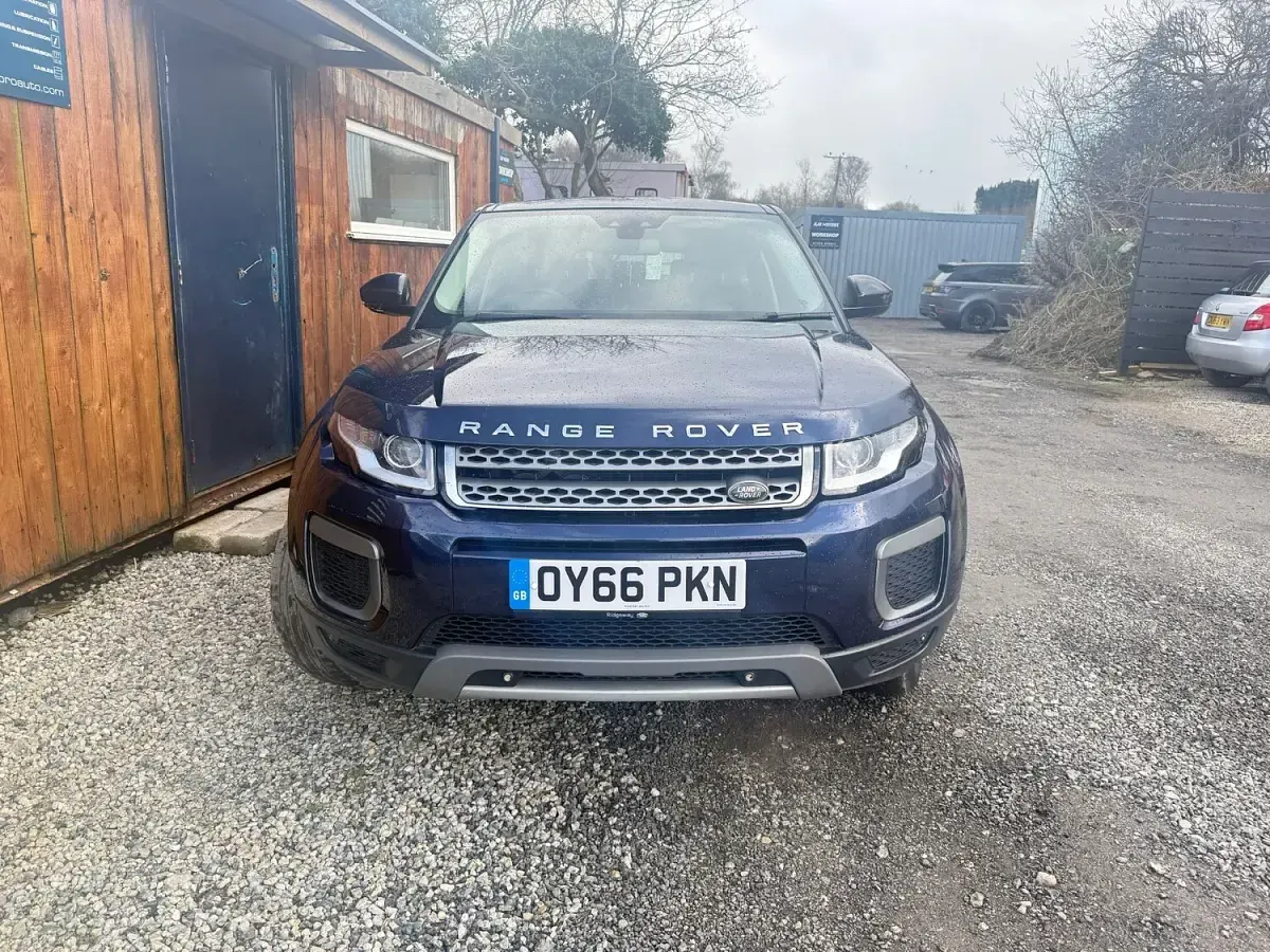 Used Land Rover Range Rover evoque SE 150 HP (110 kW) 2016 Blue Estate