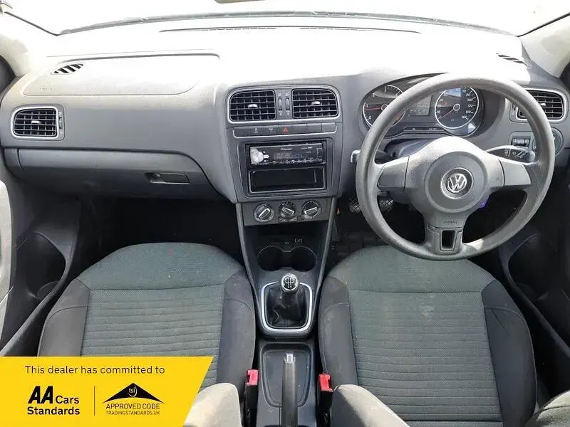 Used VW Polo SE 75 HP (55 kW) 2011 Silver Hatchback