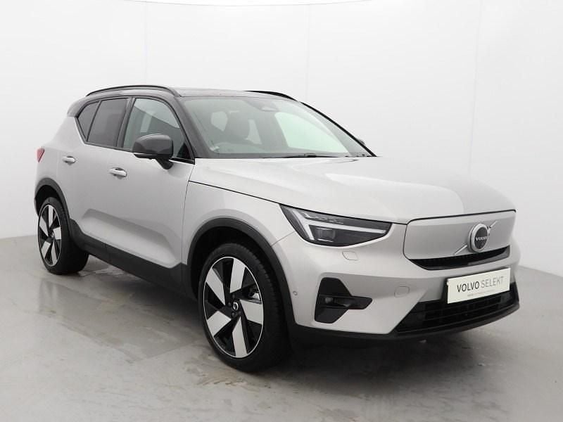 Silver Used 2025 Volvo EX40 Ultra SUV | £38,995 (Good price) - Image 1/2