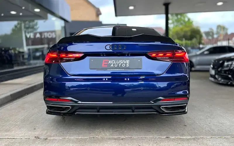 Used Audi A5 204 HP (150 kW) 2021 Blue Coupe
