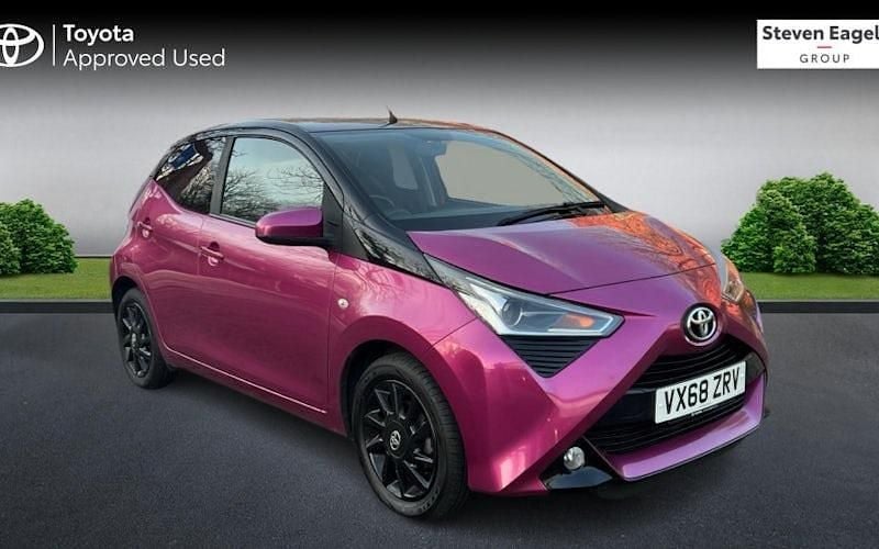 Used Toyota Aygo X-cite 72 HP (52 kW) 2019 Hatchback