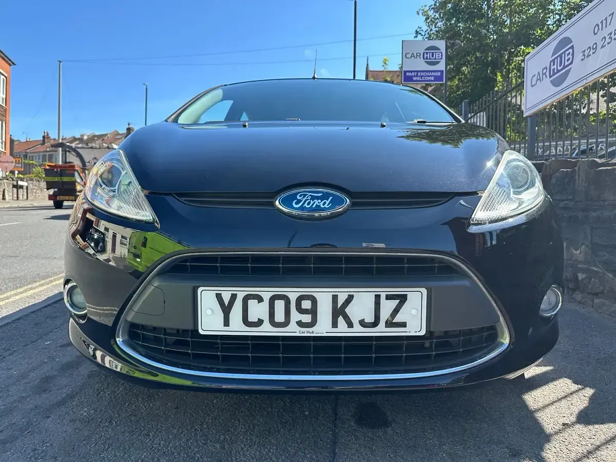 Used Ford Fiesta Zetec 82 HP (60 kW) 2009 Black Hatchback