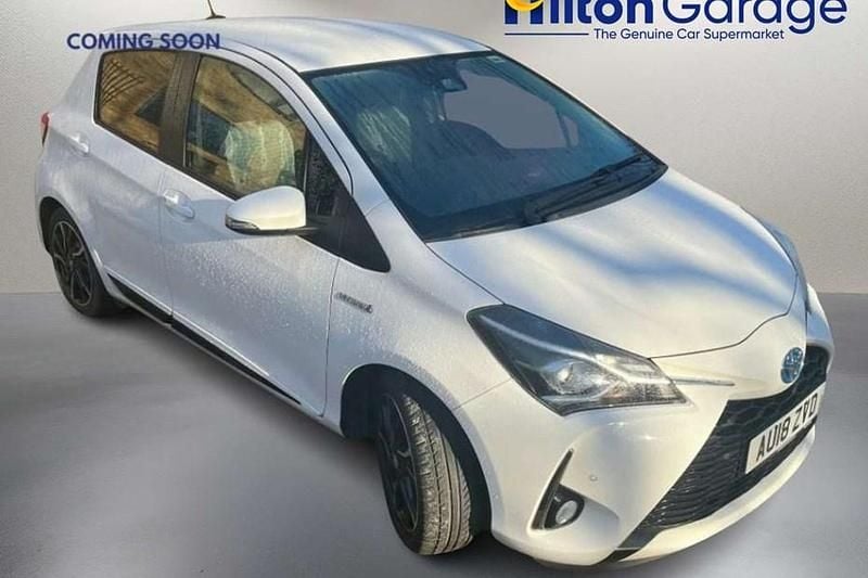 Used Toyota Yaris Hybrid Design 2018
