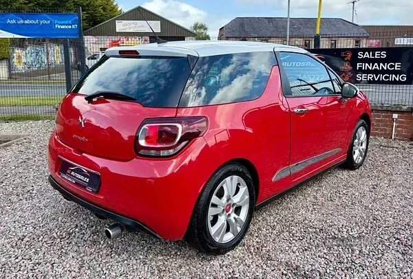 Used Citroën DS3 2013 Red Hatchback