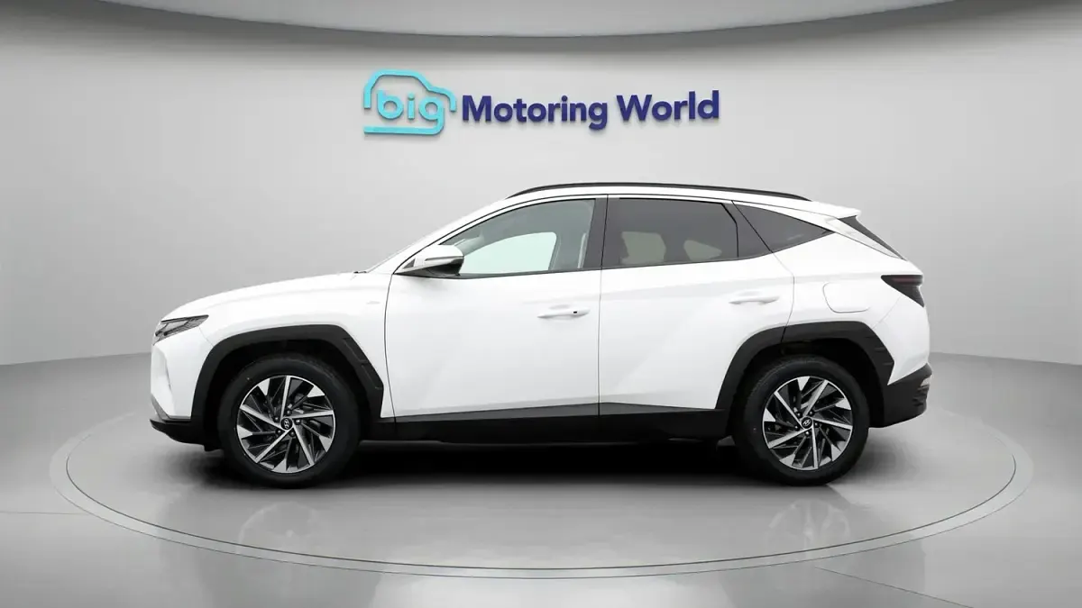 Used Hyundai Tucson Premium 180 HP (132 kW) 2023 White SUV