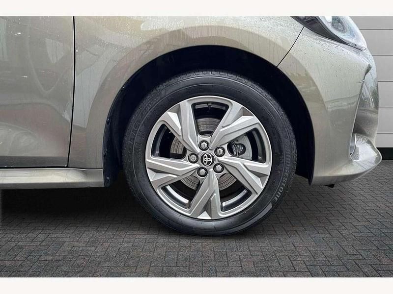 Used Toyota Yaris Hybrid 116 HP (85 kW) 2024 Other Hatchback