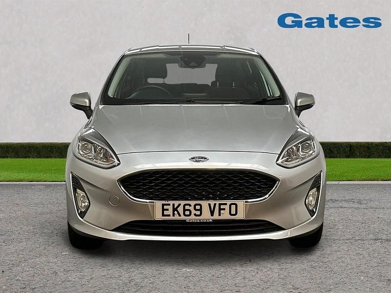Used Ford Fiesta Trend 85 HP (62 kW) 2019 Silver Hatchback