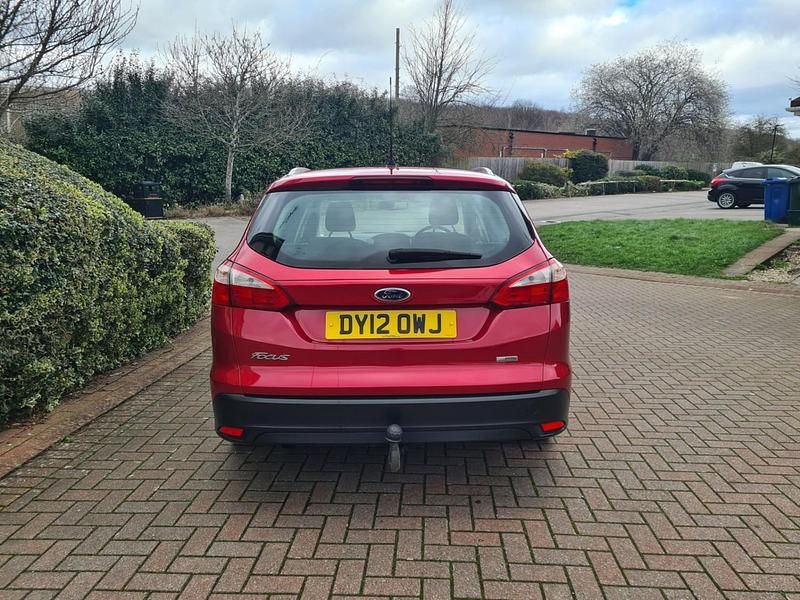 Used Ford Focus Titanium 2012 Red Estate
