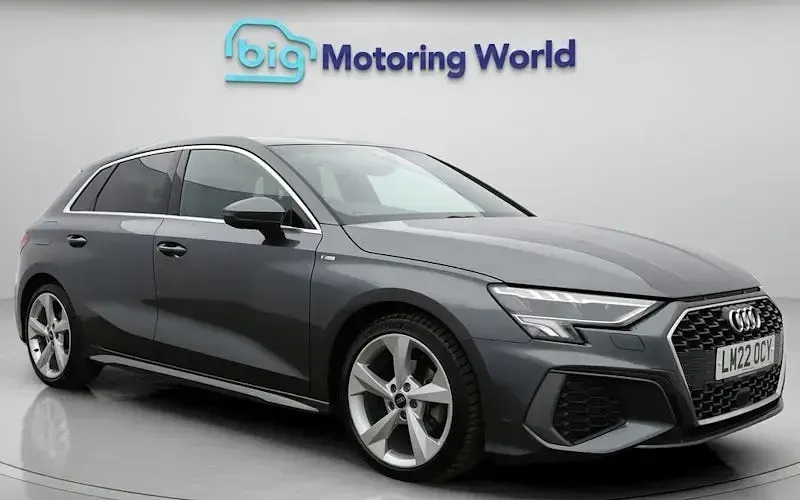 Used Audi A3 Sportback S-Line 150 HP (110 kW) 2022 Hatchback