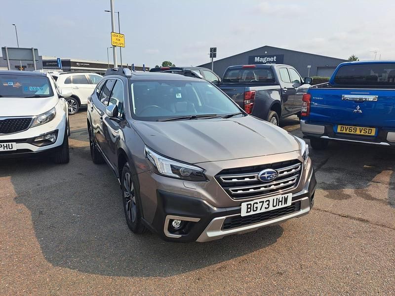 Gold Used 2023 Subaru Outback SUV | £26,999 (Fair price) - Image 1/1