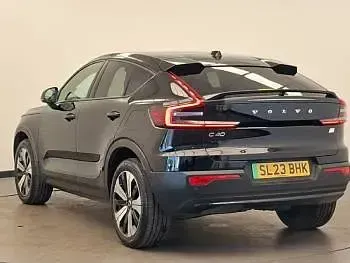 Usado Volvo C40 Plus 169 kW (231 HP) 2023 Preto SUV